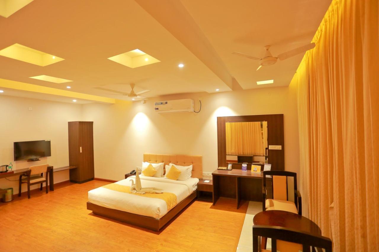 Grand Signature Hotel & Spa يركواد المظهر الخارجي الصورة
