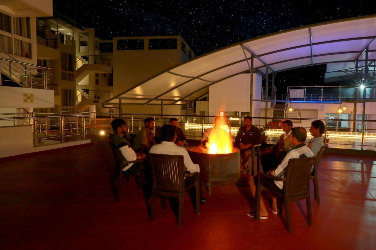 Grand Signature Hotel & Spa يركواد المظهر الخارجي الصورة