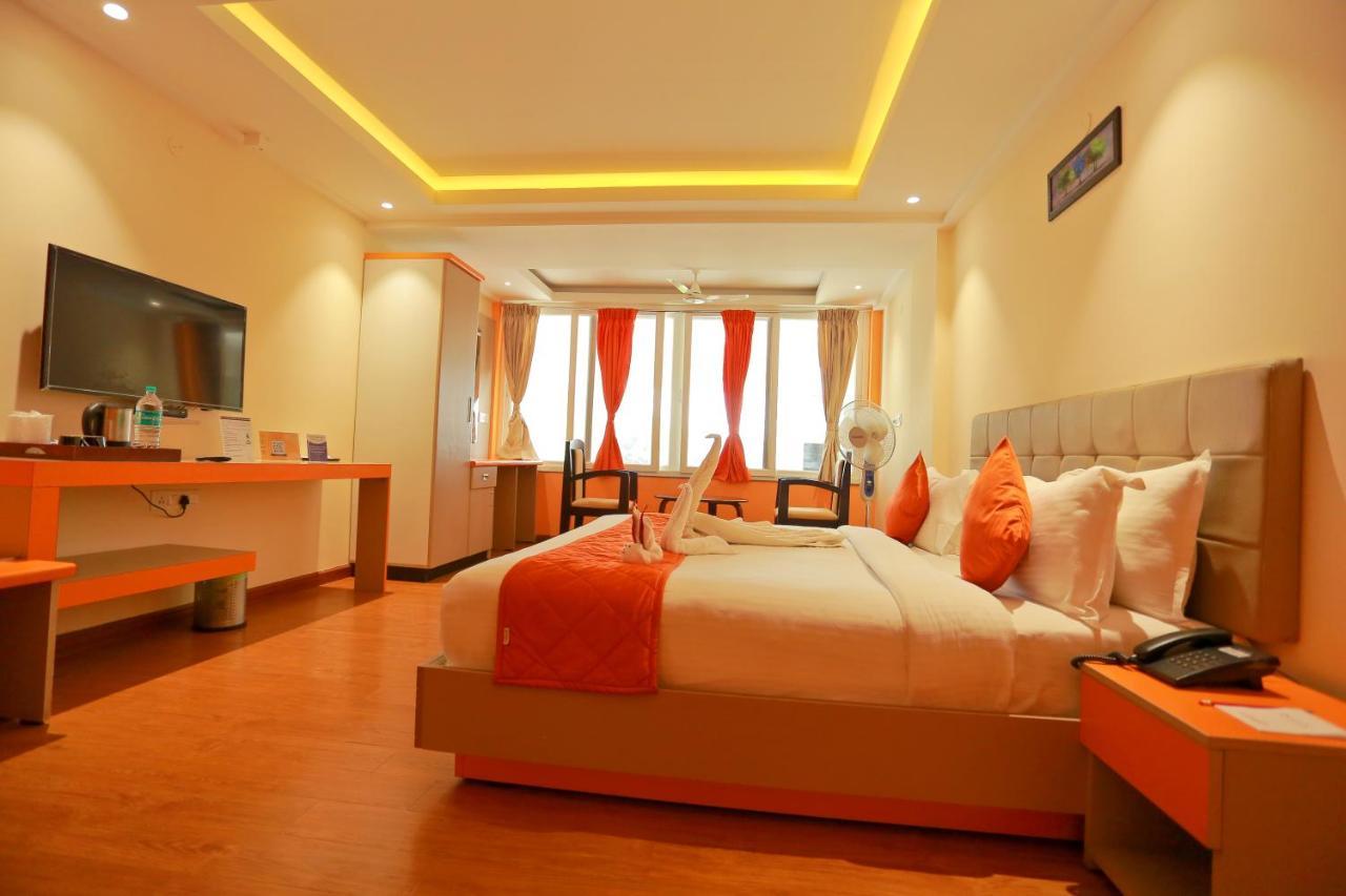 Grand Signature Hotel & Spa يركواد المظهر الخارجي الصورة