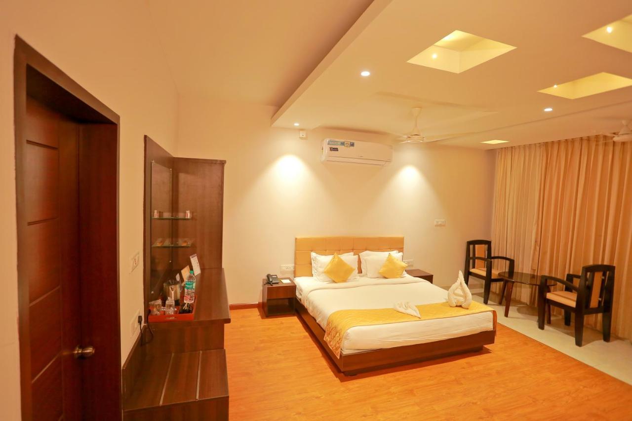 Grand Signature Hotel & Spa يركواد المظهر الخارجي الصورة